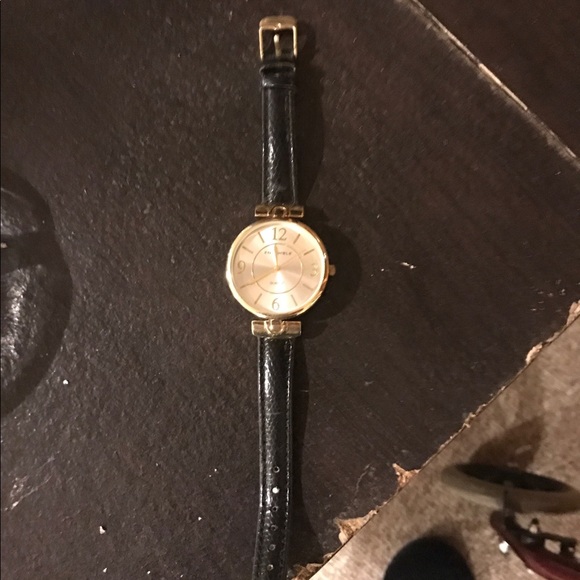 Ensemble watch - Picture 2 of 3